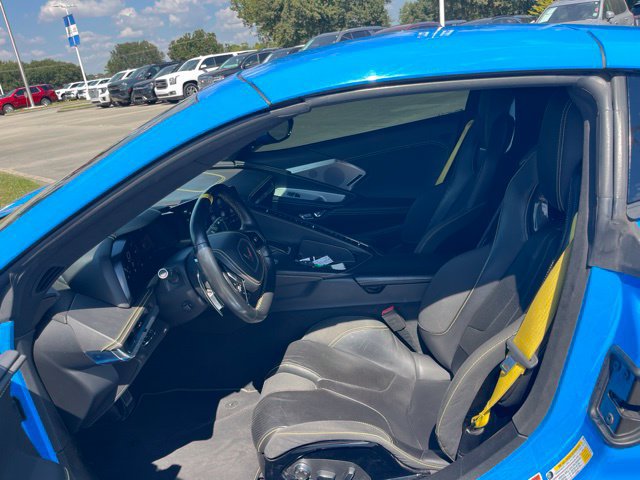 Used 2020 Chevrolet Corvette Stingray Premium Cpe w/ 3LT Preferred Equipment Group RWD image 13