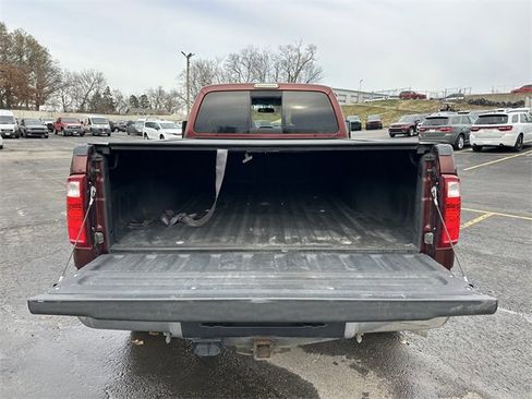 Used 2015 Ford F350 Lariat w/ Chrome Package image 9
