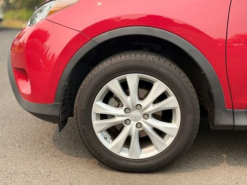 Used 2014 Toyota RAV4 Limited AWD/4WD image 9