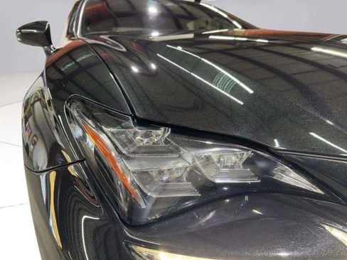 Used 2018 Lexus RC 300 AWD image 16