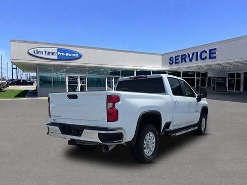 Used 2024 Chevrolet Silverado 2500 LT AWD/4WD image 8