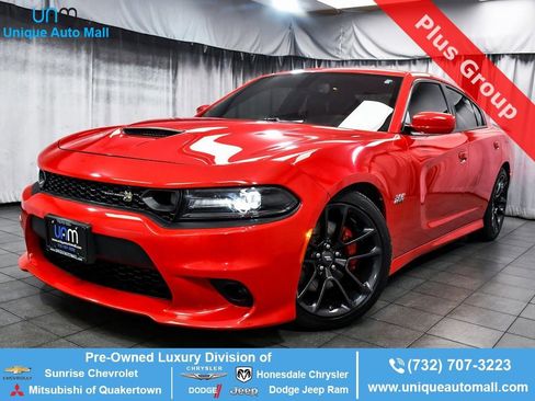 Used 2020 Dodge Charger Scat Pack w/ Plus Group image 1