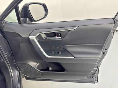 Used 2023 Toyota RAV4 XLE w/ Convenience Package image 42