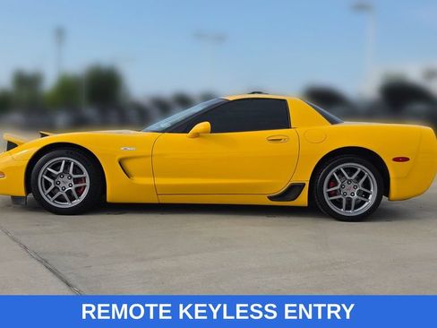 Used 2003 Chevrolet Corvette Z06 w/ Memory Package, 3 Drivers RWD image 2