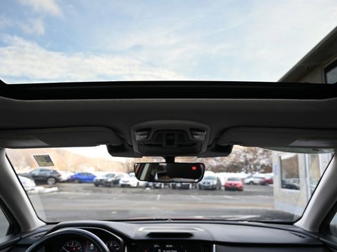 Used 2024 Subaru Legacy Limited image 3