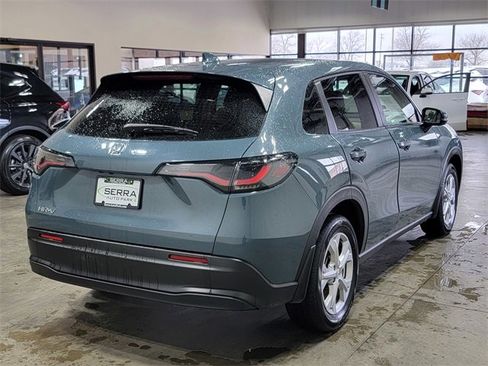 Certified 2023 Honda HR-V LX image 5