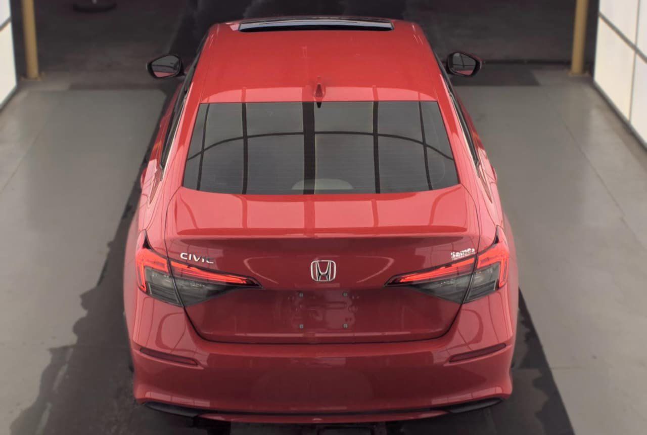 Used 2023 Honda Civic EX image 6