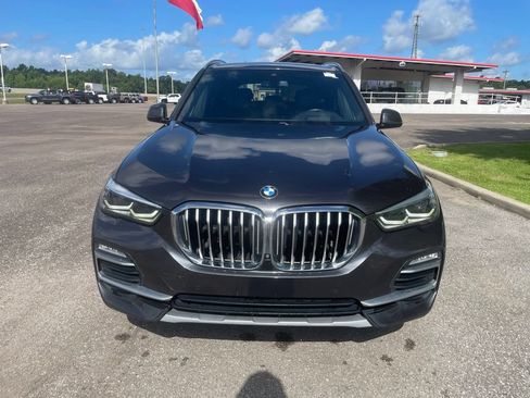 Used 2021 BMW X5 sDrive40i w/ Premium Package RWD image 3