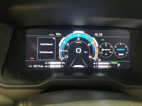 Used 2023 Toyota Tundra Limited w/ Power Package AWD/4WD image 27