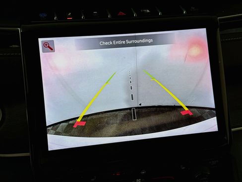 Used 2024 Jeep Grand Cherokee Limited 4xe AWD/4WD image 3