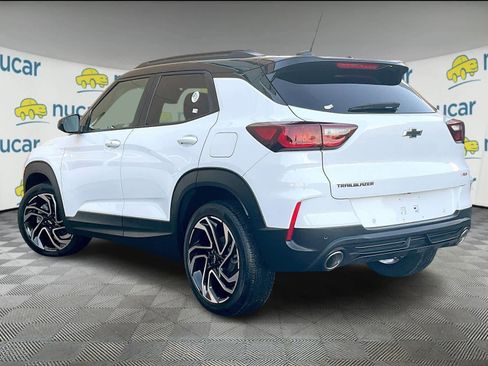 Used 2024 Chevrolet TrailBlazer RS w/ Driver Confidence Package image 4