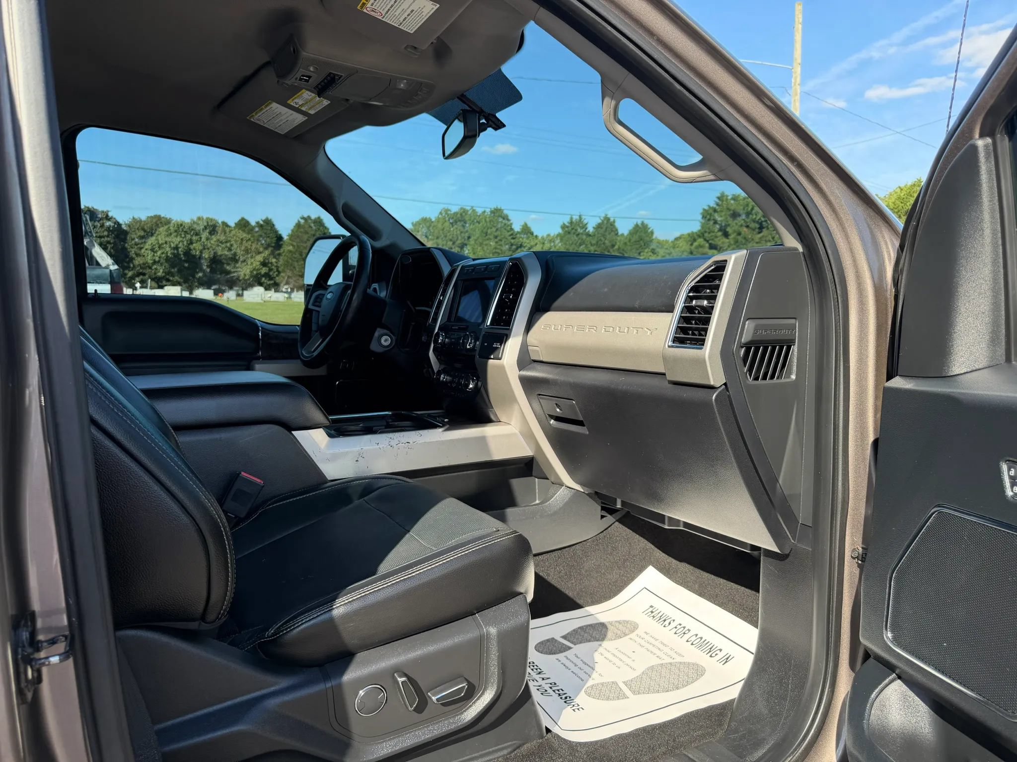 Used 2018 Ford F250 Lariat w/ Chrome Package AWD/4WD image 24