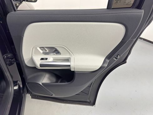 Used 2021 Mercedes-Benz GLA 35 AMG 4MATIC w/ Premium Package image 46