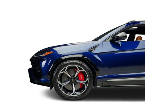 Used 2019 Lamborghini Urus AWD/4WD image 18