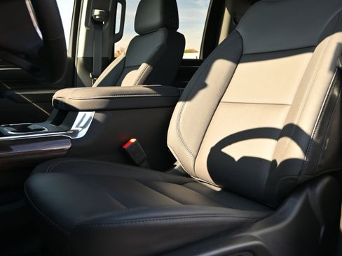 Used 2026 Chevrolet Silverado 2500 LT w/ Trail Boss Package image 17