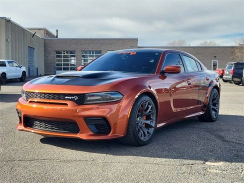 Used 2020 Dodge Charger SRT Hellcat w/ Harman/Kardon Audio Group image 4