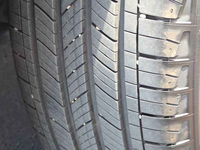 Used 2024 Chevrolet Equinox LT FWD image 9