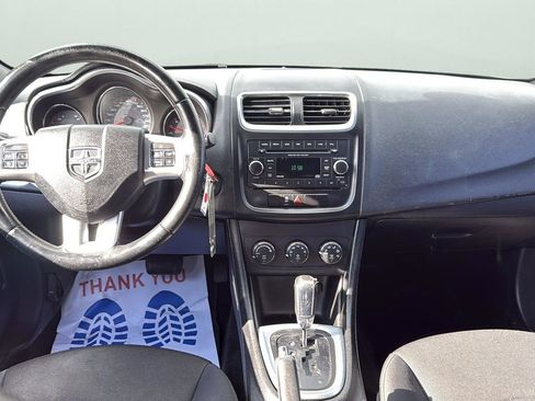 Used 2013 Dodge Avenger SXT image 19