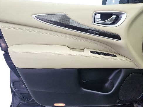 Used 2020 INFINITI QX60 Signature Edition image 18