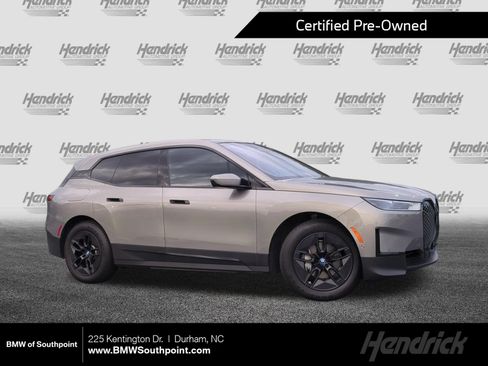 Used 2023 BMW iX xDrive50 AWD/4WD image 1