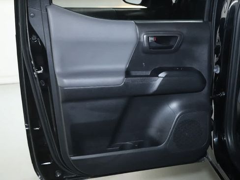 Certified 2023 Toyota Tacoma SR AWD/4WD image 13