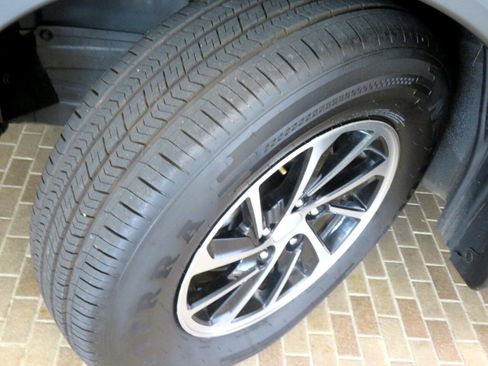 Used 2020 Mitsubishi Eclipse Cross ES image 11