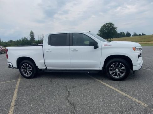 Certified 2023 Chevrolet Silverado 1500 RST w/ Convenience Package II AWD/4WD image 2