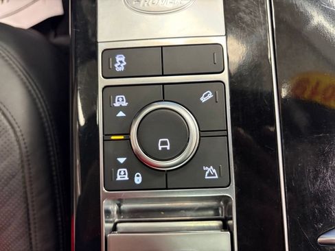 Used 2019 Land Rover Range Rover HSE AWD/4WD image 23