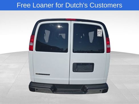 Used 2024 Chevrolet Express 3500 LT w/ LT Preferred Equipment Group RWD image 5
