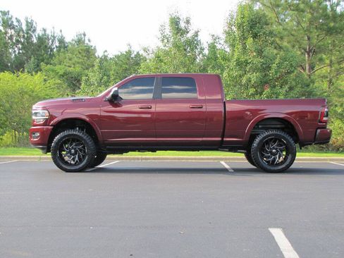 Used 2021 RAM 2500 Laramie AWD/4WD image 5