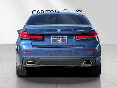 Used 2023 BMW 530i w/ Convenience Package image 4