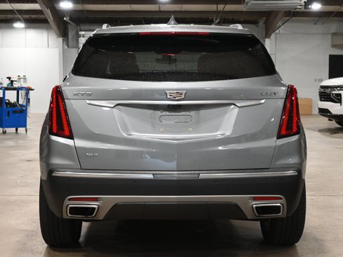 Used 2024 Cadillac XT5 Premium Luxury w/ Technology Package AWD/4WD image 10