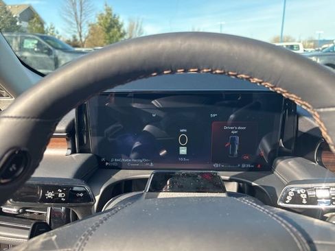 New 2026 Lincoln Aviator Reserve AWD/4WD image 19