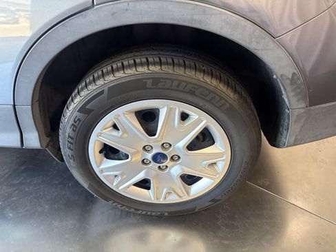 Used 2013 Ford Escape S FWD image 9