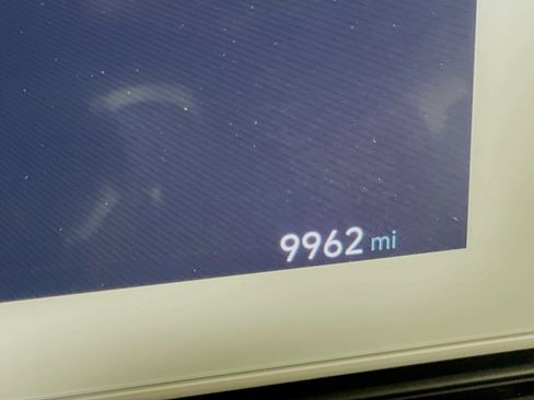 Used 2024 Hyundai Ioniq 5 Limited image 19