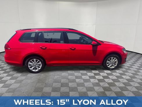 Used 2017 Volkswagen Golf S FWD image 6