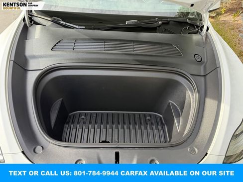 Used 2023 Tesla Model Y Long Range image 38