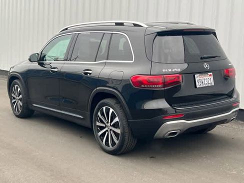 Certified 2022 Mercedes-Benz GLB 250 4MATIC image 4
