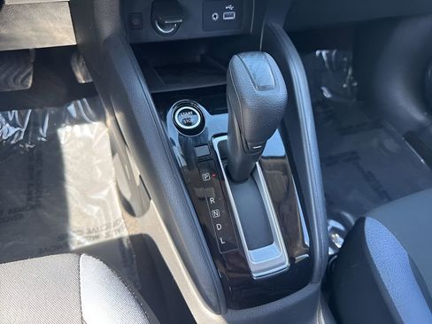 Used 2025 Nissan Versa SV image 15