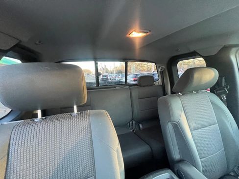 Used 2011 Nissan Titan SV w/ SV Value Truck Pkg image 13