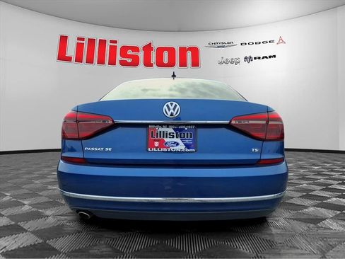 Used 2017 Volkswagen Passat 1.8T SE image 5