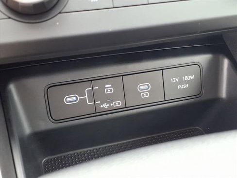 New 2026 Hyundai Tucson SE image 10