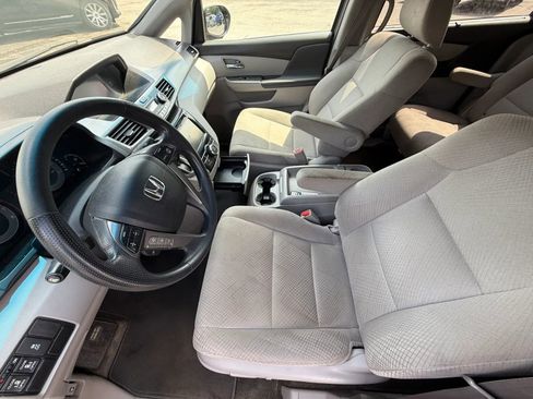 Used 2015 Honda Odyssey EX image 18