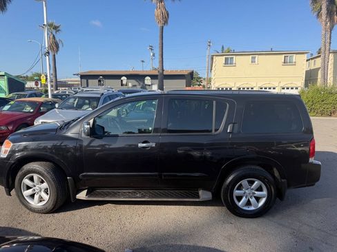 Used 2011 Nissan Armada SV w/ Driver Pkg RWD image 4