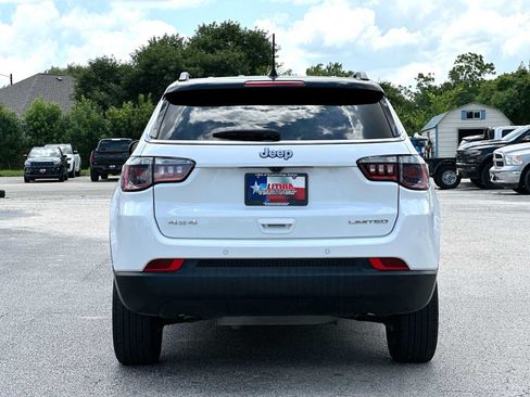Used 2025 Jeep Compass Limited AWD/4WD image 14