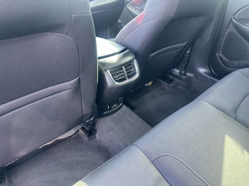 Used 2016 Chevrolet Malibu LT image 14