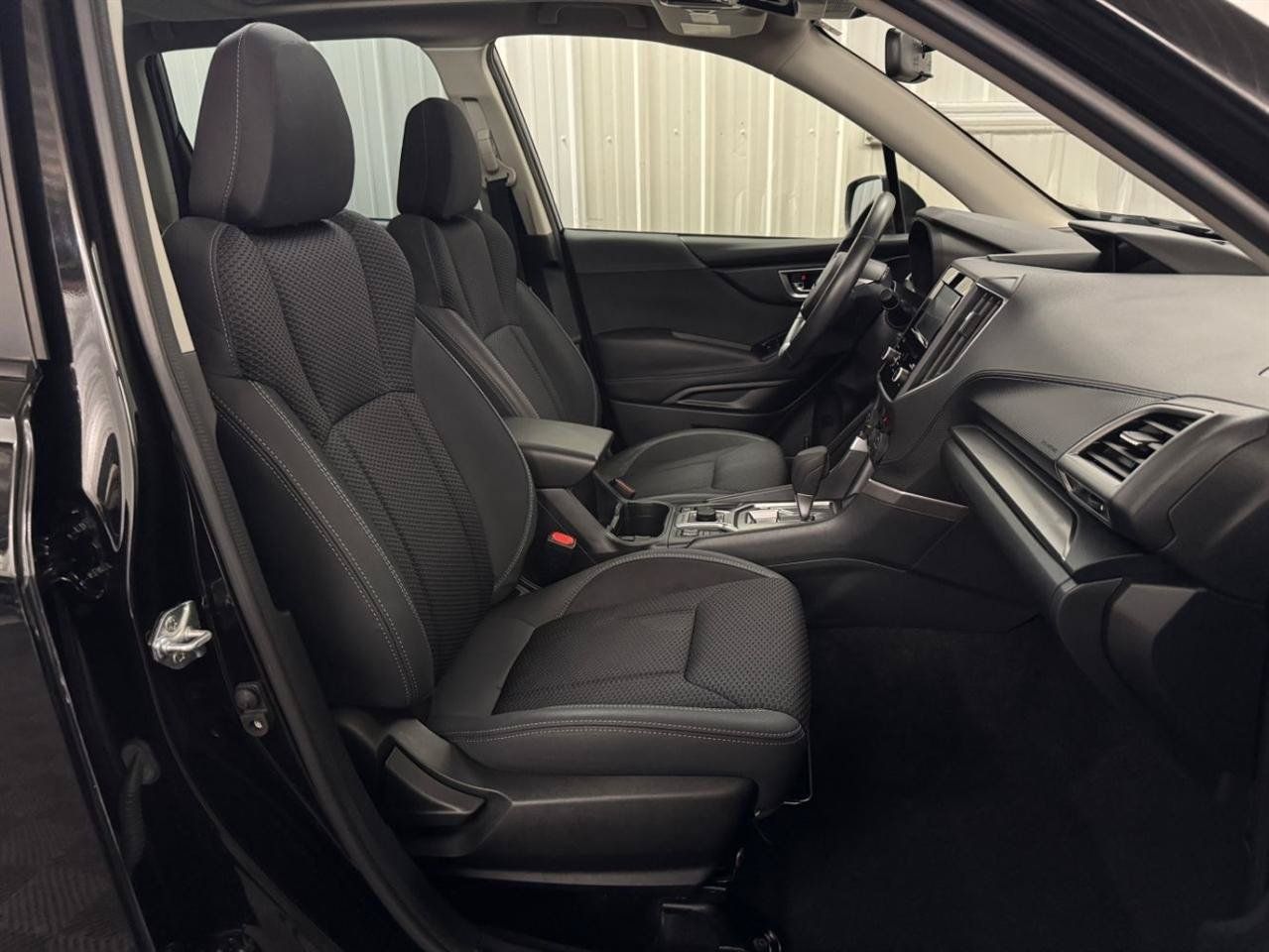 Used 2023 Subaru Forester Premium AWD/4WD image 11