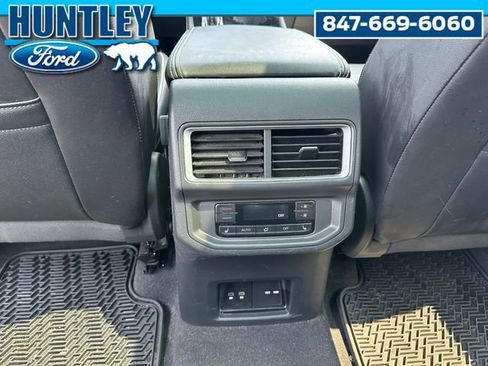 Used 2024 Volkswagen Atlas SEL Premium R-Line image 19