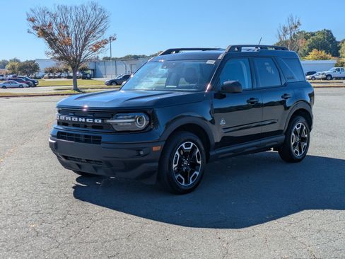 Used 2023 Ford Bronco Sport Outer Banks image 8