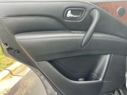 Used 2019 INFINITI QX80 Luxe AWD/4WD image 15